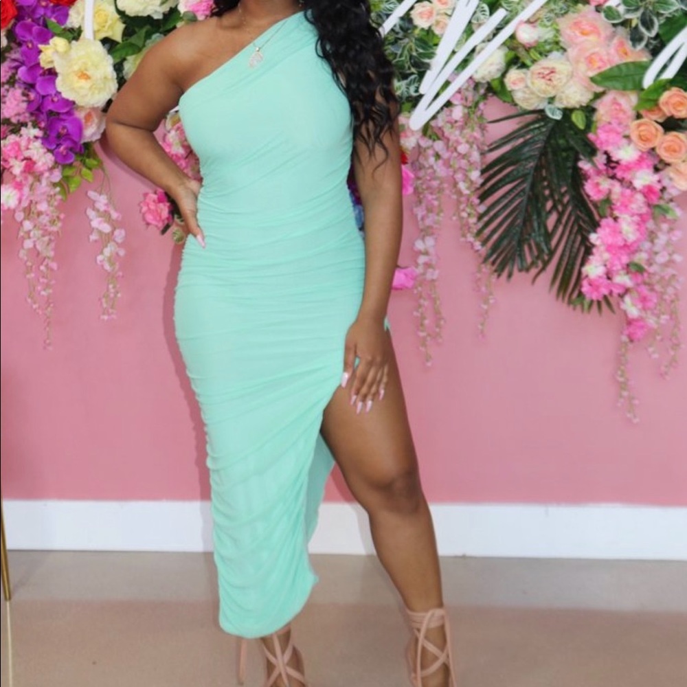 “Summer in Miami” dress